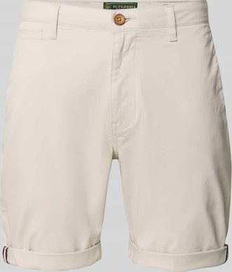 Superdry Regular Fit Shorts mit M&uuml;nztasche in Hellgrau, Gr&ouml;&szlig;e 38