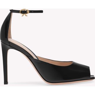 Gianvito Rossi Ethel Sandal in Black Nappa at Nordstrom, Size 34.5