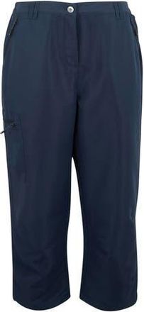 Regatta Chaska Iii Walking Capri Cropped Trousers in Navy at Nordstrom, Size 20