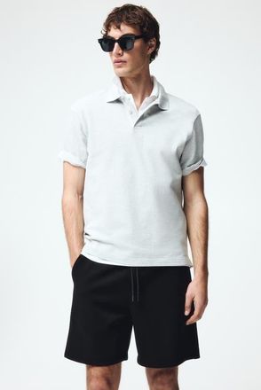 H&M Regular Fit Interlock Shorts in Black at Nordstrom, Size Xx-Large