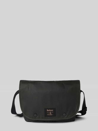 Barbour Umh&auml;ngetasche aus reiner gewachster Baumwolle in Dunkelgruen, Gr&ouml;&szlig;e 1