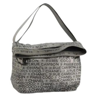 Chanel Pre-owned Shoulder Bags, female, Gray, Size: ONE SIZE Pre-owned Vintage Coated Canvas Shoulder Bag