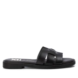 Xti Womens Flat Sandals In Black
