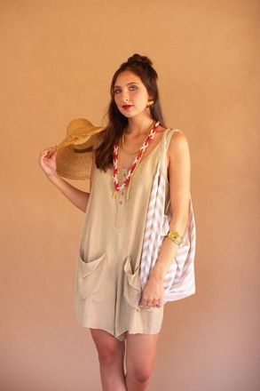 Kalalou Adjustable-Strap Short Jumber With Front Pockets