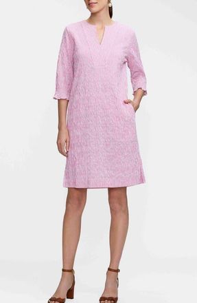 Foxcroft Alicia Crinkle Jacquard Dress in White/Pink at Nordstrom, Size X-Large