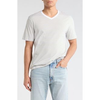 AG - Adriano Goldschmied Bryce V-Neck Cotton T-Shirt in True White/silver Pine at Nordstrom Rack, Size Xx-Large