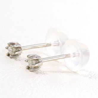 C&A Unbranded Platinum 900 Stud Earrings (Pre-Owned)