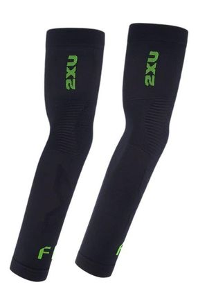 2XU Recovery FIR Flex Arm Sleeves in Black/nero at Nordstrom, Size X-Small