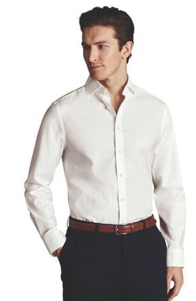 CHARLES TYRWHITT Cutaway Collar Non-Iron Twill Shirt in Ivory at Nordstrom, Size 15.534