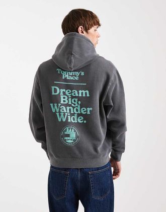 Tommy Jeans Felpa taglio comodo nero slavato con cappuccio e grafica del logo sul petto