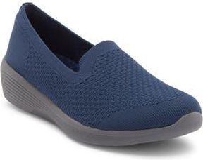Skechers Arya Clear Skies Slip-On Sneaker in Navy at Nordstrom Rack, Size 7.5