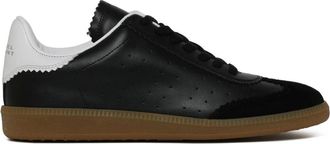 Isabel Marant Zwarte Bryce Sneakers met Scallop Rand - Dames - Sneakers - Zwart - 36 EU - Leer - Schoenen