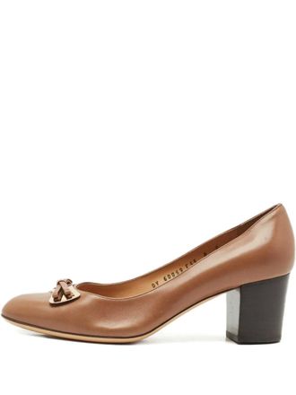 Ferragamo Vara Bow leren pumps - Bruin