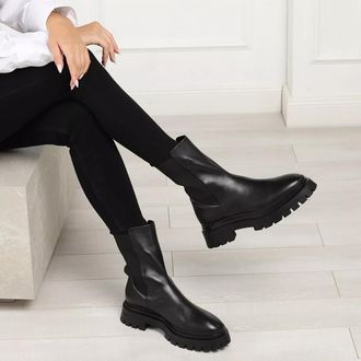 Stuart Weitzman Stiefel & Boots - Bedford Bootie - Gr. 40 (EU) - in Schwarz - für Damen