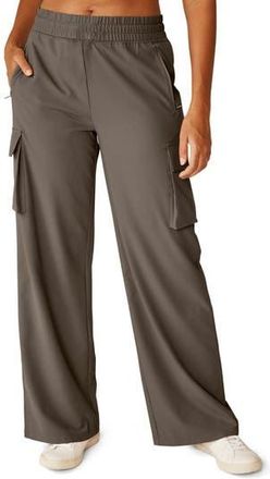 Beyond Yoga City Chic Cargo Pants in Dune at Nordstrom Rack, Size Small