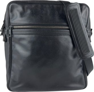 Louis Vuitton Noir Shoulder Bag (Pre-Owned)