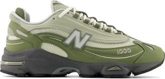 New Balance Unisex 1000 en Verde/Blanco, Gamuza/Malla, Talla 44.5