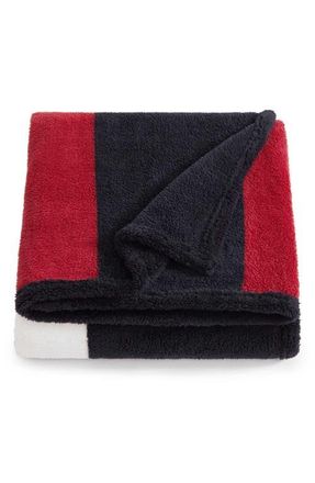 Tommy Hilfiger Iconic Flag THrow in Navy Blue/red/white at Nordstrom