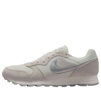 Nike (WMNS) Nike MD Runner 2 Grey 749869-108