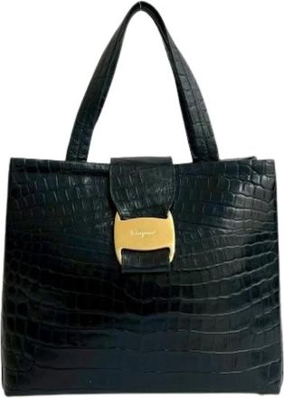 Ferragamo Pre-owned Handbags, female, Black, Size: ONE SIZE Pre-owned Leather Shoulder Bag