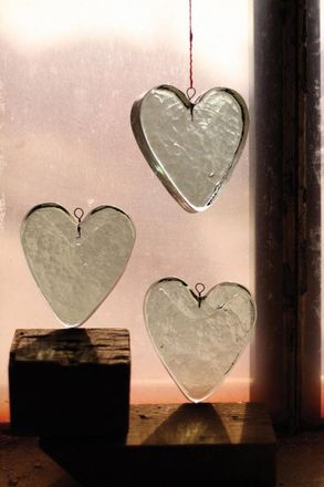 Kalalou Glass Heart Ornament