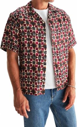 Wax London Painted Geo Didcot Short Sleeve Shirt In Burgundy