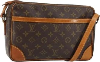 Louis Vuitton Pre-owned Cross Body Bags, female, Brown, Size: ONE SIZE Pre-owned Canvas Cross Body Bag