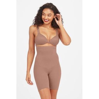 Spanx Everyday Seamless Shaping seamless high waist medium corrigerende short donkerbeige