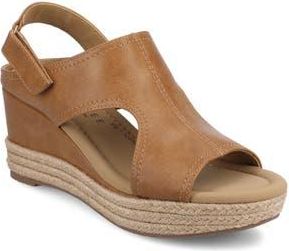 Journee Collection Rayleigh Wedge Sandal in Cognac at Nordstrom Rack, Size 9.5