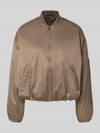 Guess Regular Fit Bomberjacke mit Stehkragen Modell Lorraine in Hellbraun, Gr&ouml;&szlig;e XL