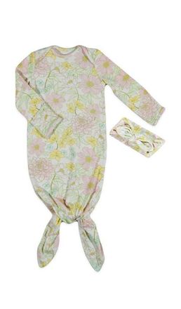 Everly Grey Long Sleeve Knotted Gown & Headwrap Set in Begonia at Nordstrom, Size 0-3M