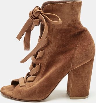 Gianvito Rossi Brown Suede Ankle Length Boots