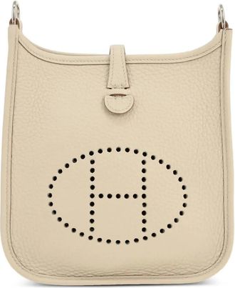 Herm&egrave;s 2022 kleine Evelyne geperforeerde schoudertas - Beige