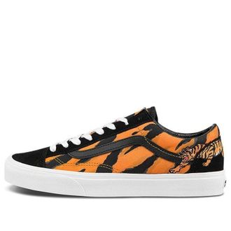 Vans Unisex Style 36 Low-Top Sneakers Black/Orange VN0A3DZ3ORA