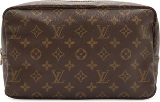 Louis Vuitton Brown Monogram Canvas Clutch Bag Pouch (Pre-Owned)