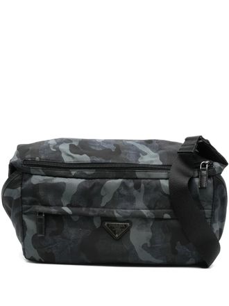 Prada camouflage-print shoulder bag - men - Nylon - OS - Black