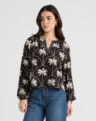 NVLT Womens Raglan V-Neck Blouse