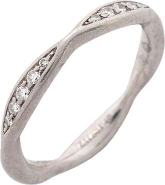 Chanel Platinum 950 Band Ring (Pre-Owned)