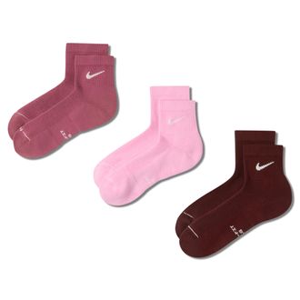 Nike Unisex Everyday Elevated Ankle Socks (3 Pairs) in Multicolor | HQ8030-910