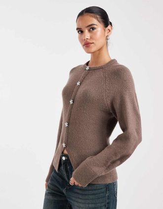 New Look Cardigan color visone con fiori finti-Neutro