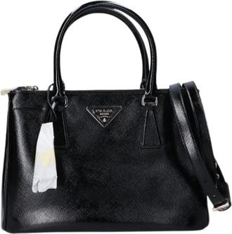 Prada Pre-owned Handbags, female, Black, Size: ONE SIZE Pre-owned Galleria Saffiano Vernice 2way bag