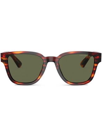 Prada Zonnebril met vierkant montuur - Rood