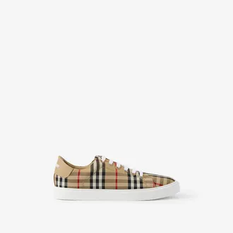 【関税＆送料込み】Burberry Sneakers SchaferandweinerShops Jamaica - Sneakers with logo Burberry