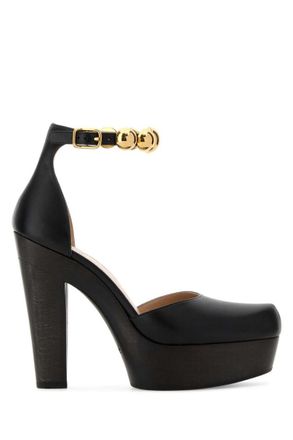 Chlo&eacute; Black Solid Lola Pumps