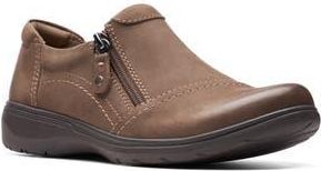 Clarks Carleigh Ray Shoe in Taupe Nubuck at Nordstrom Rack, Size 6.5