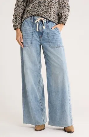 Lucky Brand Patch Pocket Raw Hem Wide Leg Pull-On Jeans in Kingsley - Cut at Nordstrom Rack, Size X-Large