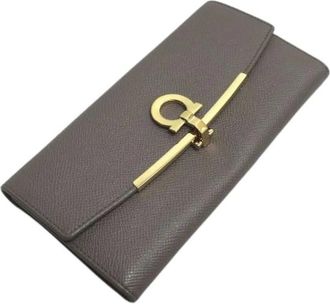 Ferragamo Pre-owned Wallets, female, Gray, Size: ONE SIZE Pre-owned Leather Wallet