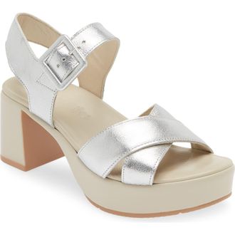 Naot Elite Platform Sandal in Soft Silver Leather at Nordstrom Rack, Size 10Us / 41Eu