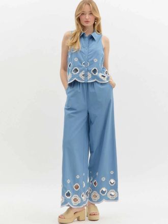 Entro Scallop Embroidered Hem Set In Blue