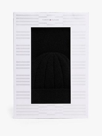 Tommy Hilfiger Fluffy Beanie And Scarf Gift Box